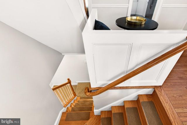 100 E MAPLE ST, Alexandria, VA 22301