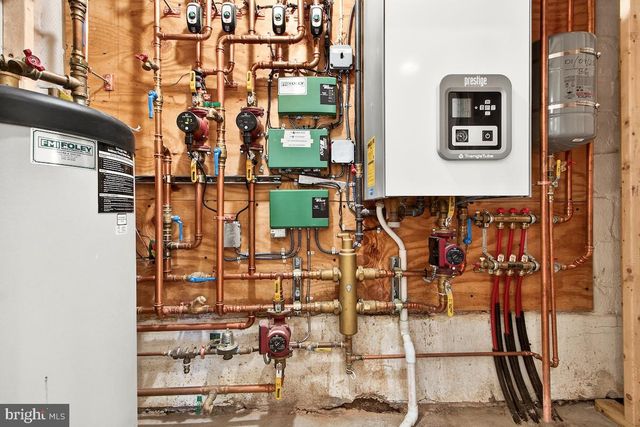 100 E MAPLE ST, Alexandria, VA 22301