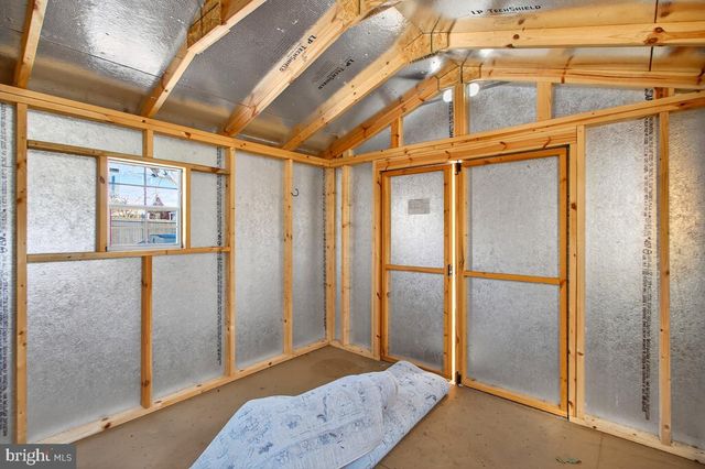 100 E MAPLE ST, Alexandria, VA 22301