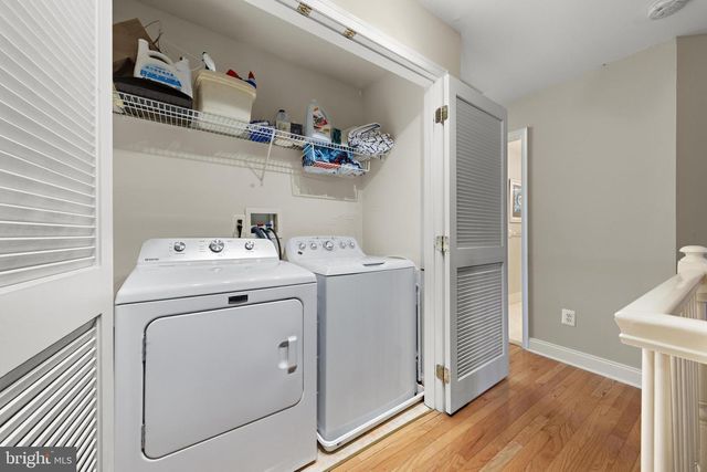 18 CRANE CT, Manahawkin, NJ 08050