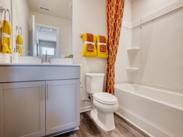 446 Blissful Court, Taylors, SC 29687