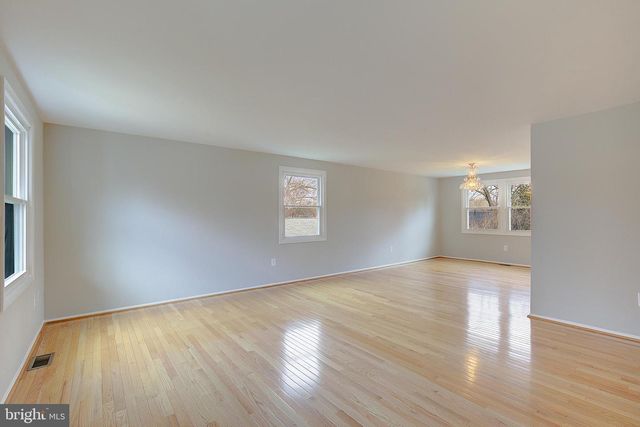 16203 AUDUBON LN, Bowie, MD 20716