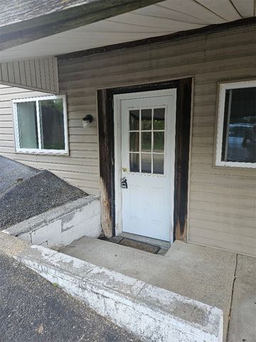 6126 Saltsburg Rd D, Verona, PA 15147