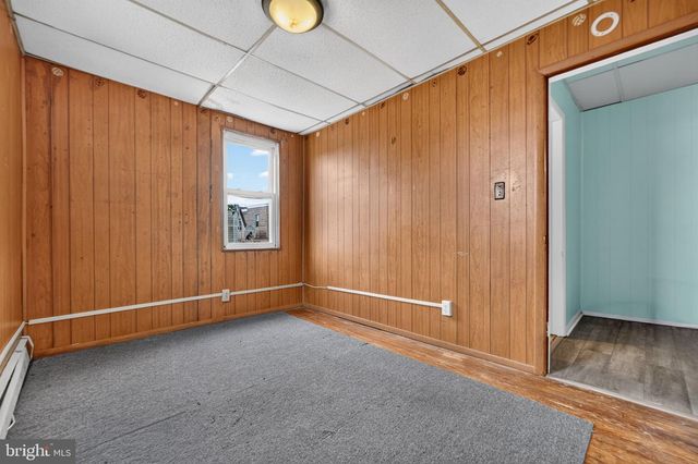 4104 GARRETT RD, Drexel Hill, PA 19026