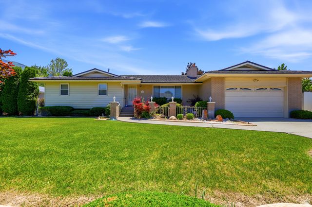 1750 E CRESCENT VIEW DR DR, Sandy, UT 84092