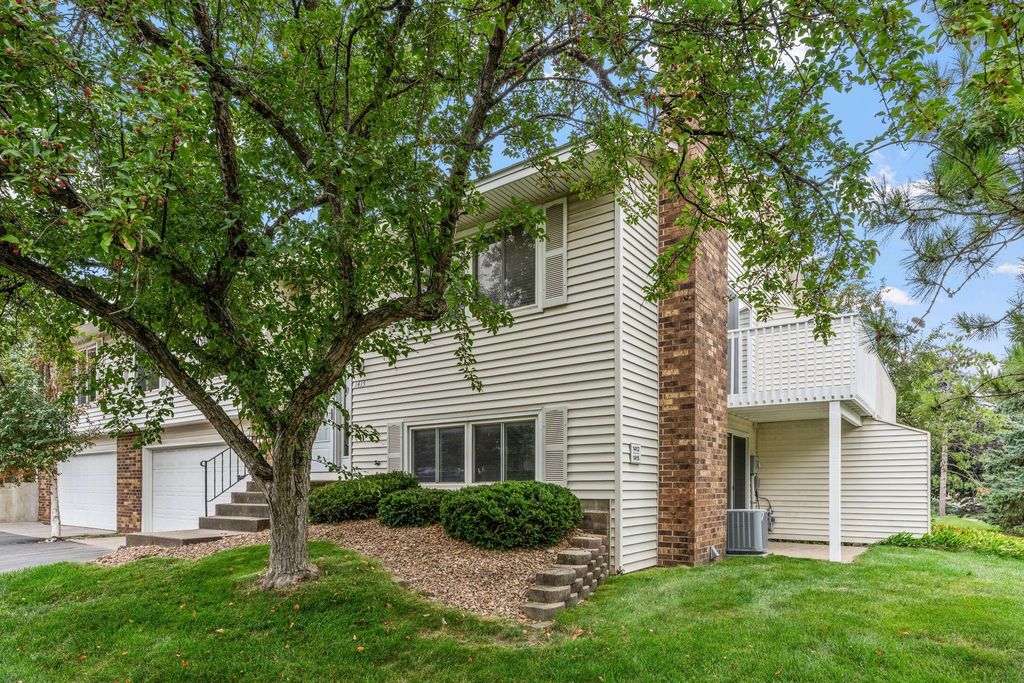 1415 W 140th Street, Burnsville, MN 55337 — photo 2