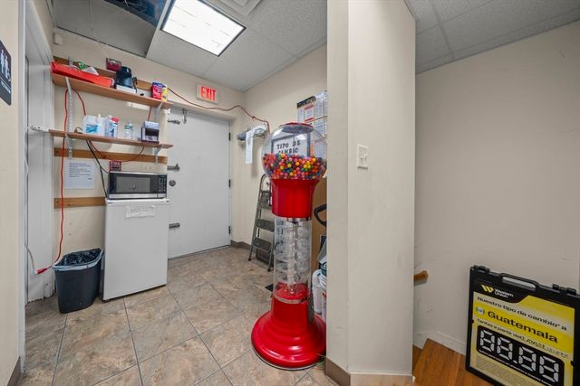 682 Broadway, Chelsea, MA 02150