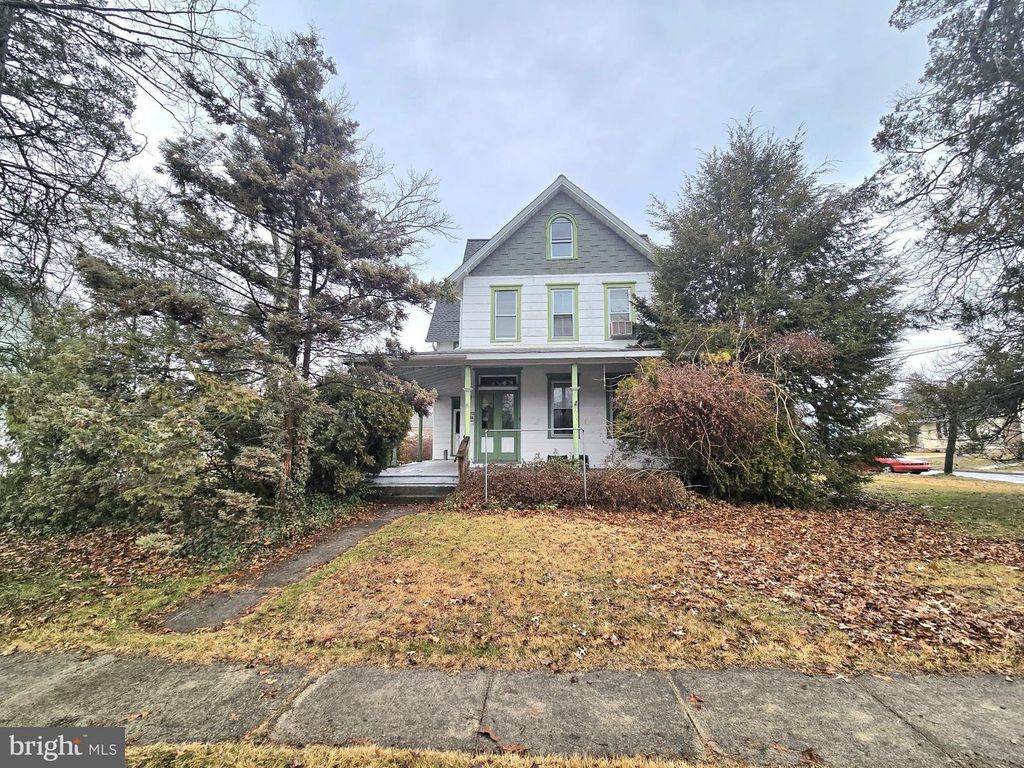 43 ROWLAND ST, Palmyra, NJ 08065