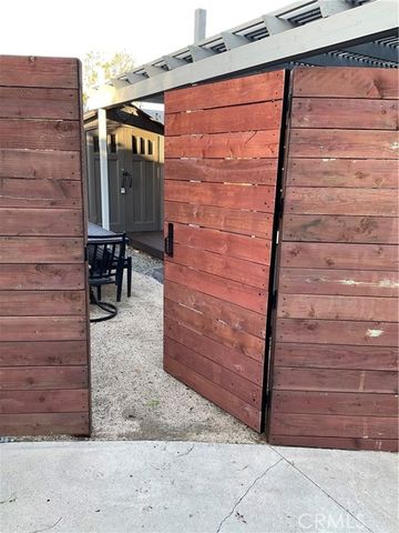 148 N C Street, Tustin, CA 92780