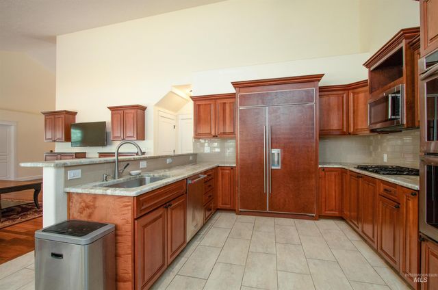 892 S Capitola Way, Boise, ID 83712