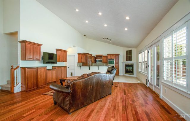 892 S Capitola Way, Boise, ID 83712