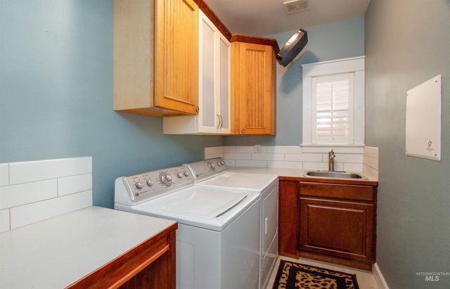892 S Capitola Way, Boise, ID 83712