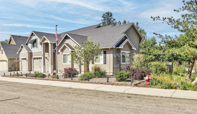 892 S Capitola Way, Boise, ID 83712
