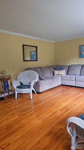 43 Riverview Road, Westbrook, CT 06498