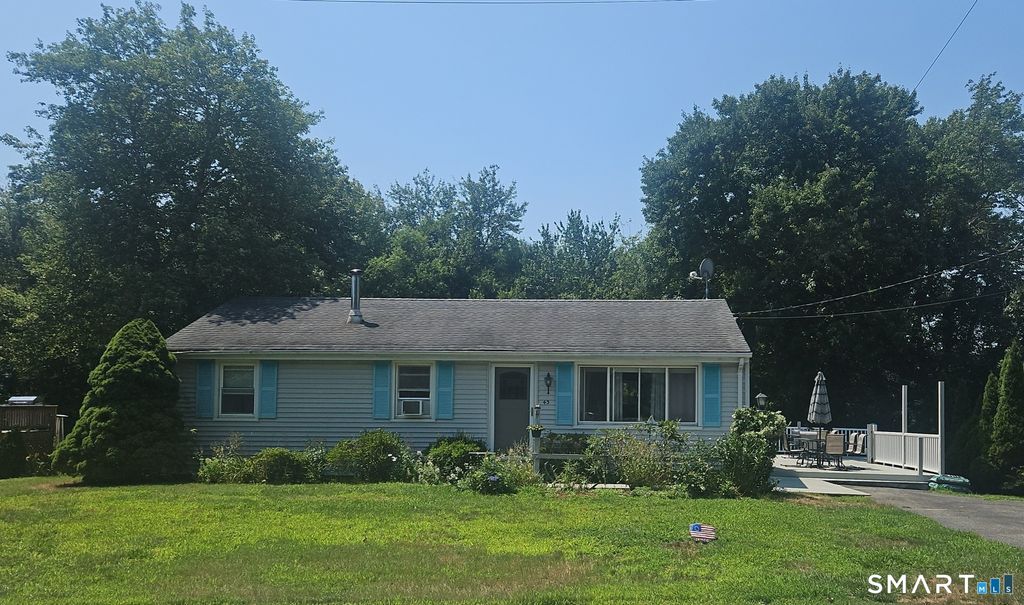 43 Riverview Road, Westbrook, CT 06498
