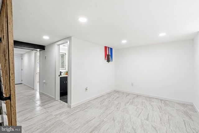 6635 HOLLIS ST, Philadelphia, PA 19138