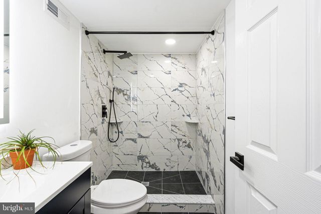 6635 HOLLIS ST, Philadelphia, PA 19138