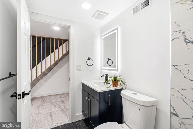 6635 HOLLIS ST, Philadelphia, PA 19138