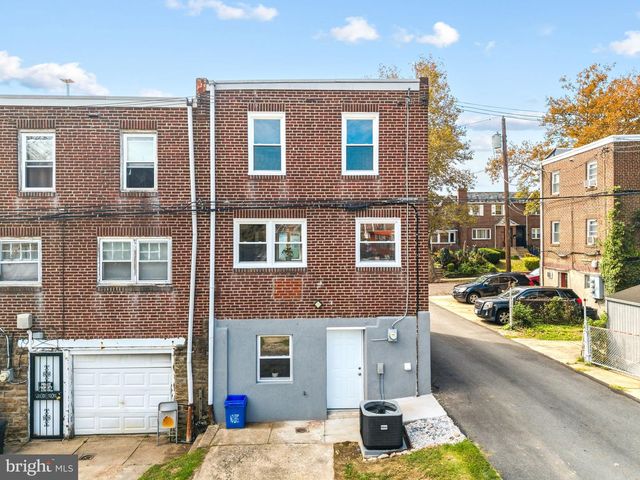 6635 HOLLIS ST, Philadelphia, PA 19138