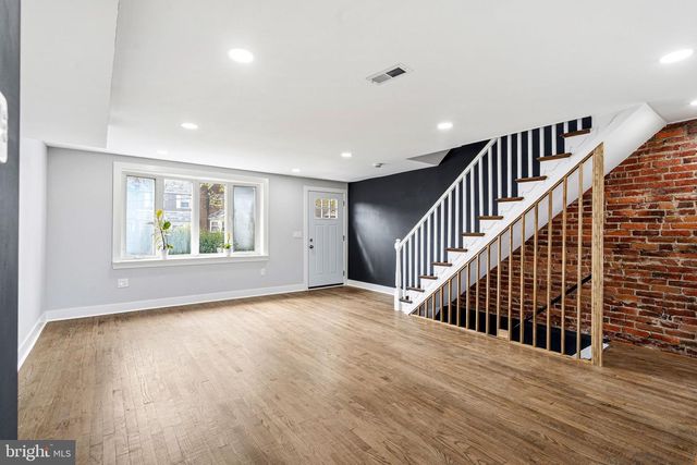 6635 HOLLIS ST, Philadelphia, PA 19138