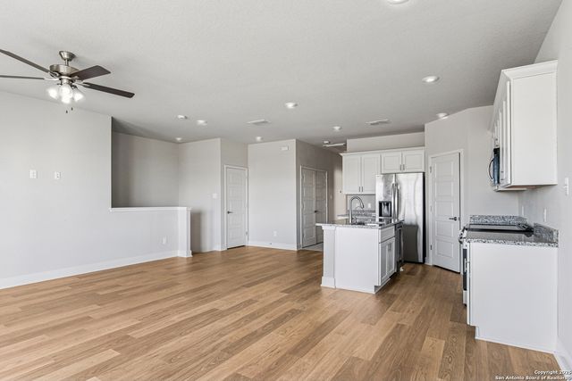 7137 Magnolia Creek, San Antonio, TX 78252