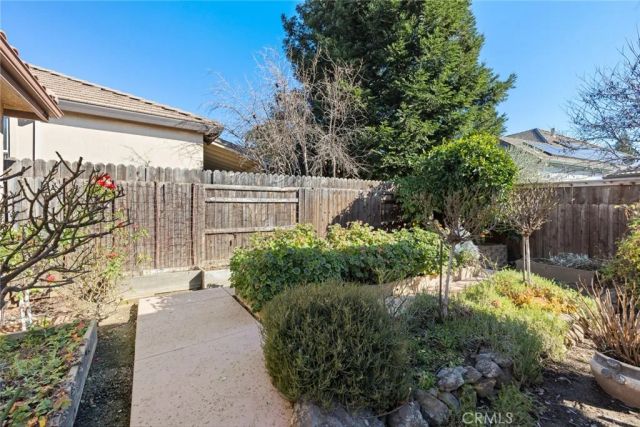 1941 Preservation Oak, Chico, CA 95928
