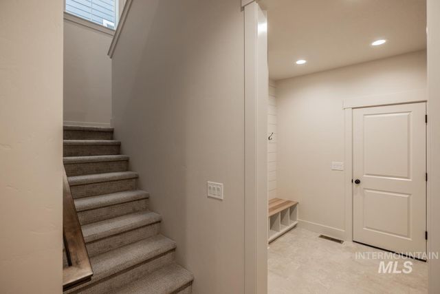 989 E Escalation St, Meridian, ID 83642