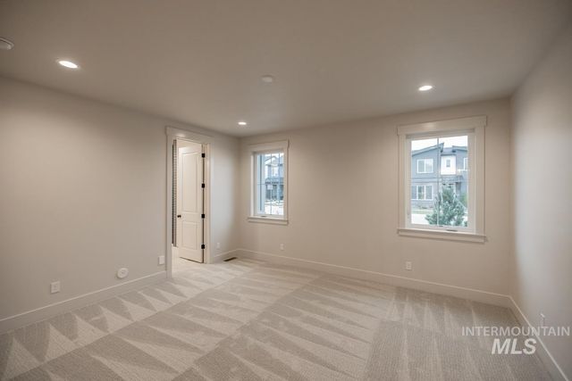 989 E Escalation St, Meridian, ID 83642