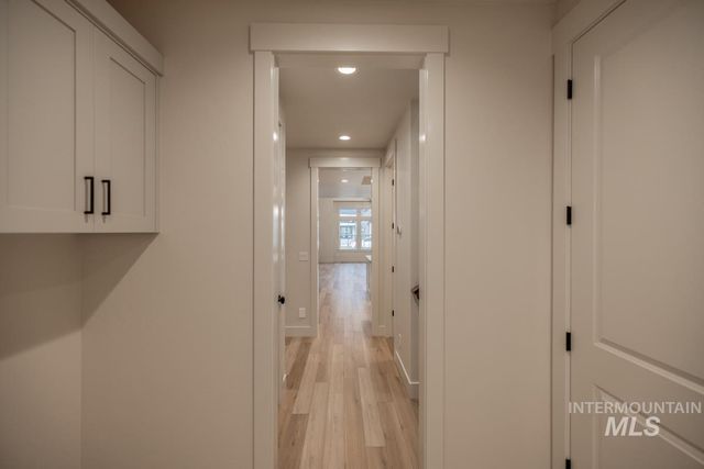 989 E Escalation St, Meridian, ID 83642