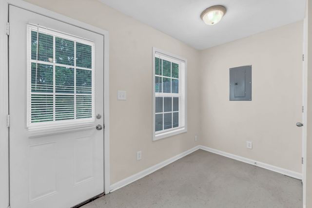 784 Cherrybark Ln Apt 1, Clarksville, TN 37040