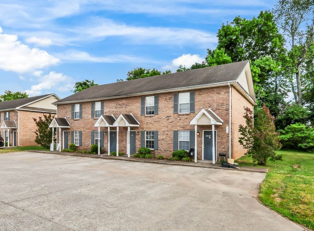 784 Cherrybark Ln Apt 1, Clarksville, TN 37040