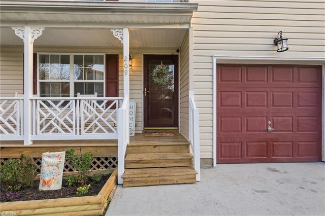 209 Bruton DR, Williamsburg, VA 23185