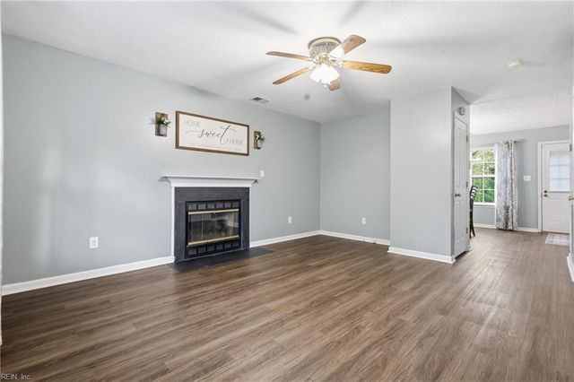 209 Bruton DR, Williamsburg, VA 23185