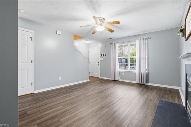 209 Bruton DR, Williamsburg, VA 23185