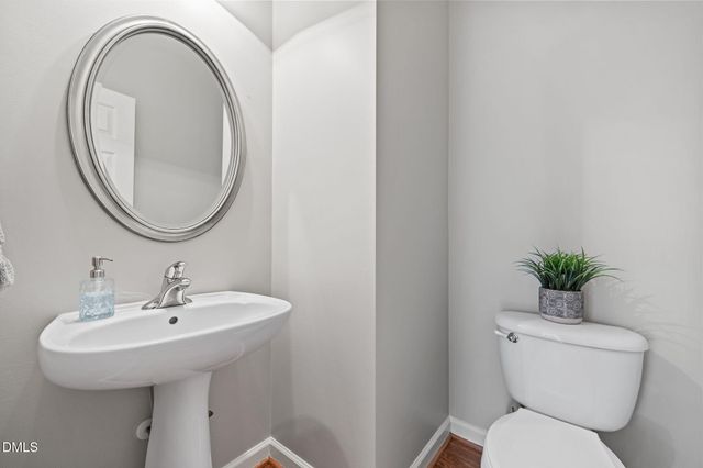 105 Arlen Park Place, Holly Springs, NC 27540