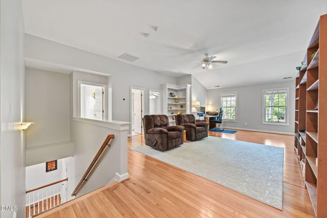 105 Arlen Park Place, Holly Springs, NC 27540