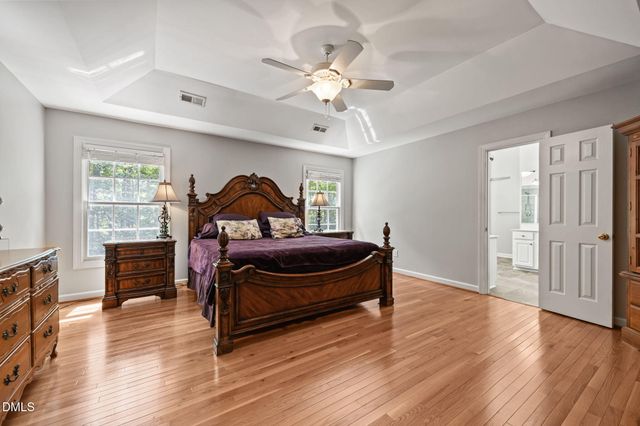 105 Arlen Park Place, Holly Springs, NC 27540