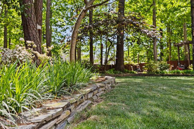 105 Arlen Park Place, Holly Springs, NC 27540