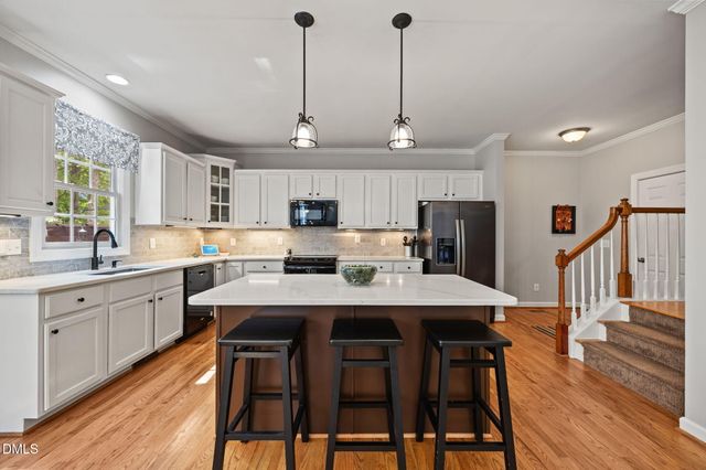 105 Arlen Park Place, Holly Springs, NC 27540