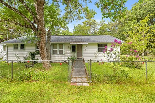 8511 HILLCREST DRIVE, Brooksville, FL 34601