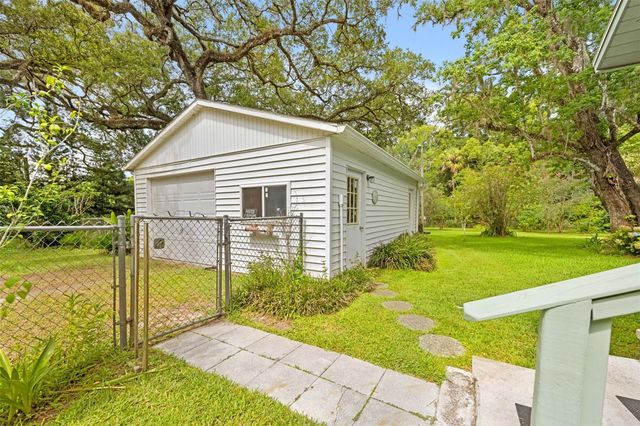 8511 HILLCREST DRIVE, Brooksville, FL 34601
