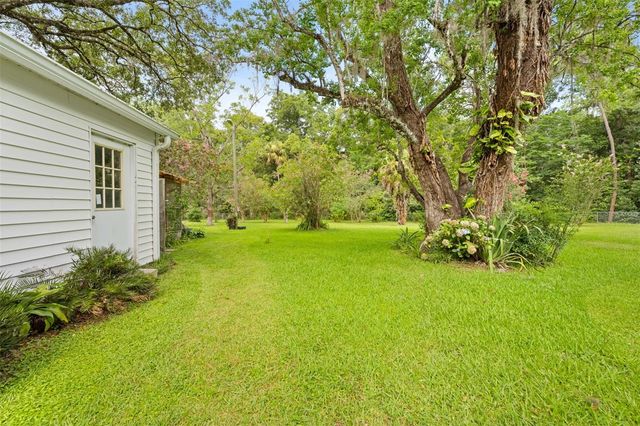 8511 HILLCREST DRIVE, Brooksville, FL 34601