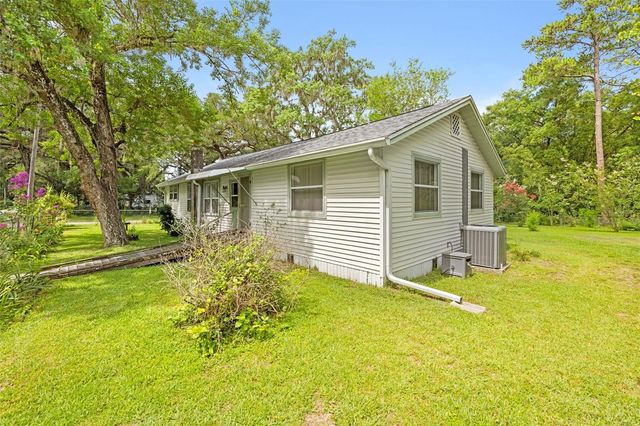 8511 HILLCREST DRIVE, Brooksville, FL 34601