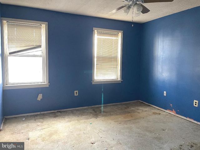 1609 GALES ST NE, Washington, DC 20002