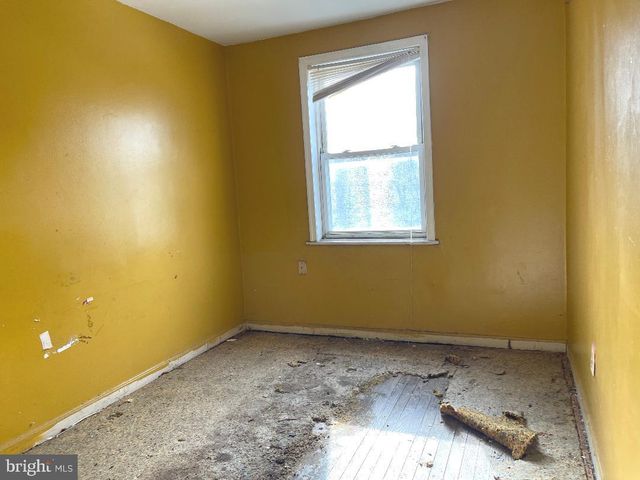 1609 GALES ST NE, Washington, DC 20002