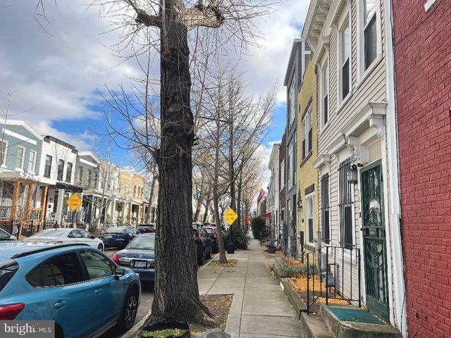 1609 GALES ST NE, Washington, DC 20002