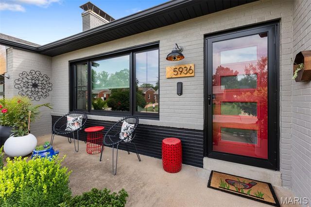 5936 Childress Avenue, St Louis, MO 63109