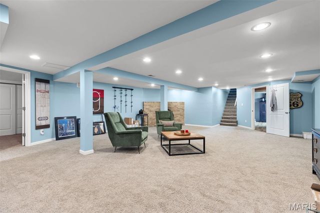 5936 Childress Avenue, St Louis, MO 63109