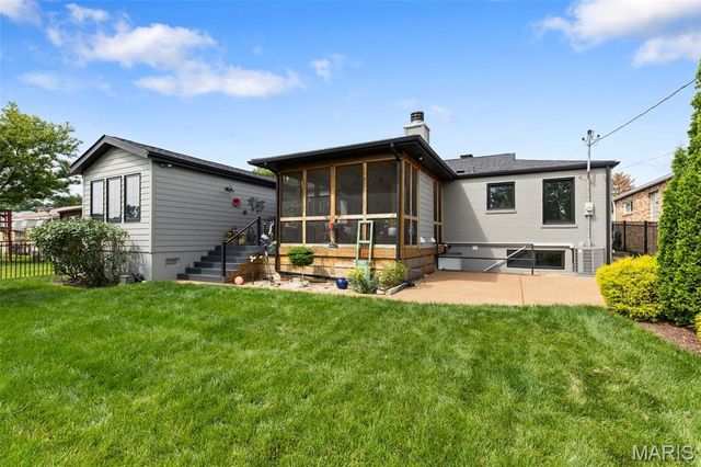 5936 Childress Avenue, St Louis, MO 63109