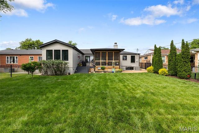 5936 Childress Avenue, St Louis, MO 63109